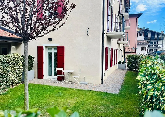 Albola Suite Holiday Apartments Riva del Garda